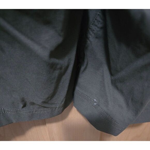 Duluth Trading Co. Cargo Shorts Mens L Olive Green Cotton Blend - Picture 7 of 12